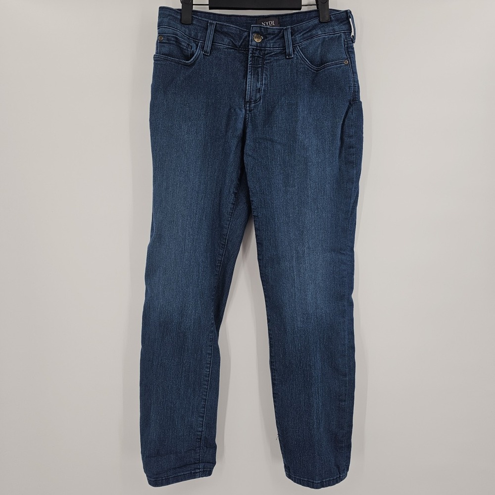 NYDJ Not Your Daughters Jeans Size 4 Jessica Relaxed Boyfriend Lift x Tuck‎